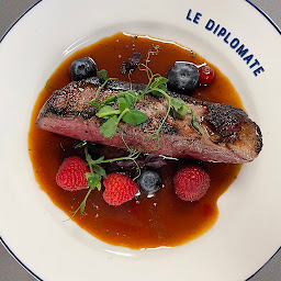 Photo n°19 de Le Diplomate Paris 17 à Paris ()
