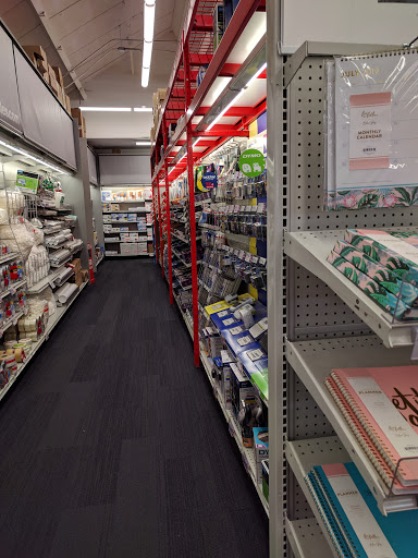 Office Supply Store «Staples», reviews and photos, 17 Paradise Rd, Salem, MA 01970, USA