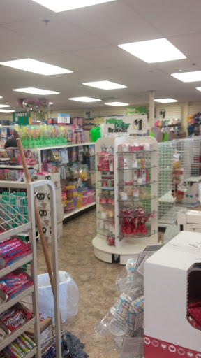 Dollar Store «Dollar Tree», reviews and photos, 10300 Silverdale Way NW #121, Silverdale, WA 98383, USA