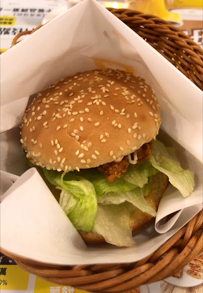Q Burger 北投立农店