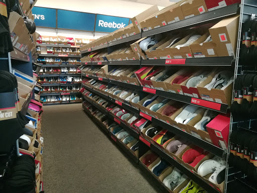 Shoe Store «Reebok Outlet», reviews and photos, 6974 Gateway Blvd E, El Paso, TX 79915, USA
