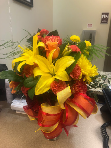 Florist «Stockbridge Florist & Gifts», reviews and photos, 118 N Berry St, Stockbridge, GA 30281, USA