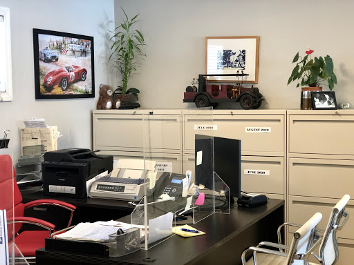 Used Car Dealer «Major Motor Cars», reviews and photos, 2932 California Route 2, Santa Monica, CA 90404, USA