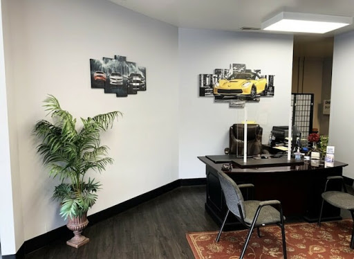 Car Dealer «Midwest Motors», reviews and photos, 7715 W 10th St, Indianapolis, IN 46214, USA