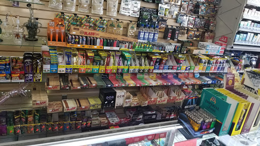 Tobacco Shop «Vape A Hookah Vape & Smoke Shop», reviews and photos, 1118 N Recker Rd #111, Mesa, AZ 85205, USA