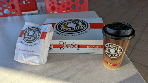 Donut Shop «Shipley Do-Nuts», reviews and photos, 1500 W Hebron Pkwy #100, Carrollton, TX 75010, USA