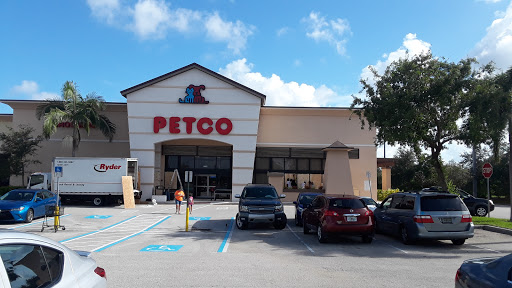Pet Supply Store «Petco Animal Supplies», reviews and photos, 5975 20th St, Vero Beach, FL 32966, USA