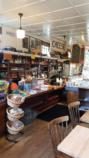 Grocery Store «Granville Country Store», reviews and photos, 11 Granby Rd, Granville, MA 01034, USA