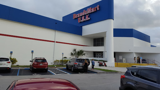 Department Store «BrandsMart USA», reviews and photos, 821 SW Natura Blvd, Deerfield Beach, FL 33441, USA