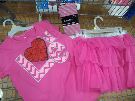 Department Store «Walmart Supercenter», reviews and photos, 12751 Washington Twp Blvd, Waynesboro, PA 17268, USA