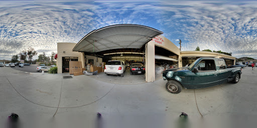 Auto Body Shop «Conejo Valley Auto Body», reviews and photos, 102 N Cunningham Rd, Thousand Oaks, CA 91362, USA