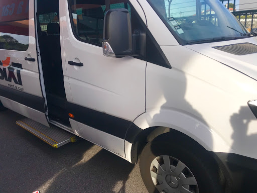 Minibus rentals with driver in Oporto