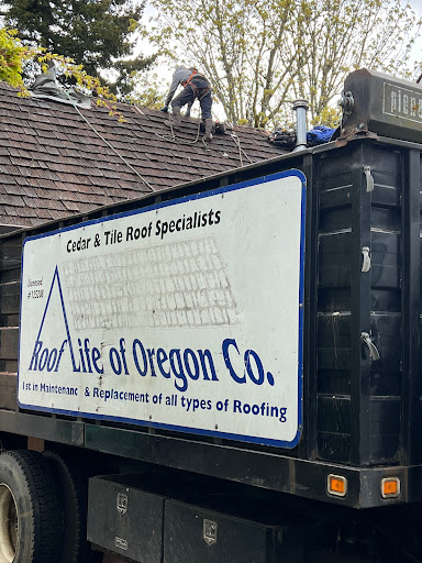 Roofing Contractor «Roof Life of Oregon», reviews and photos, 11445 SW Tiedeman Ave, Tigard, OR 97223, USA