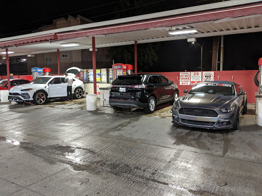 Car Wash «Zeavy Car Wash», reviews and photos, 520 S Victory Blvd, Burbank, CA 91502, USA
