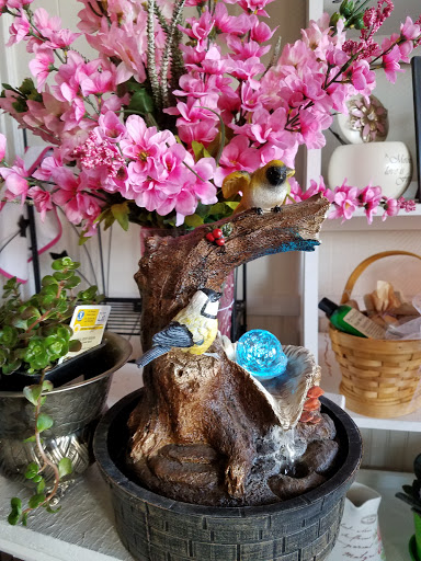 Florist «Around the Corner Florist», reviews and photos, 6003 Main St, Lula, GA 30554, USA