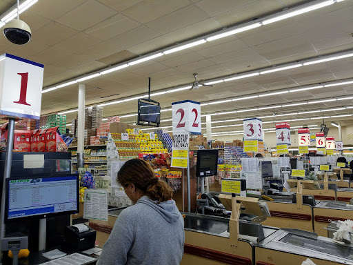 Supermarket «Foodway», reviews and photos, 8484 Annapolis Rd, New Carrollton, MD 20784, USA