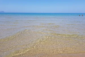 Spiaggia di Alcamo Marina - Località Zona Aleccia\Calatubo image