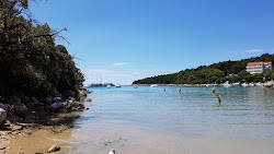 Gozinka beach'in fotoğrafı imkanlar alanı