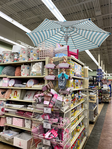 Home Goods Store «Christmas Tree Shops», reviews and photos, 9819 W Broad St, Glen Allen, VA 23060, USA