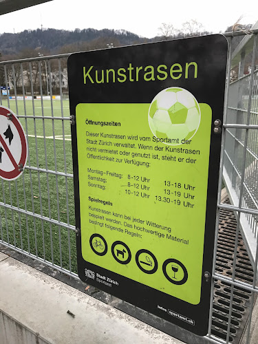 Rezensionen über Kunstrasen Sportamt Zürich in Zürich - Sportstätte