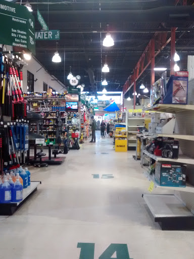 Hardware Store «McGuckin Hardware», reviews and photos, 2525 Arapahoe Ave, Boulder, CO 80302, USA