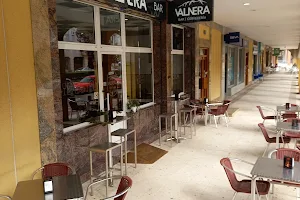Cafetería Valnera Cervecería image