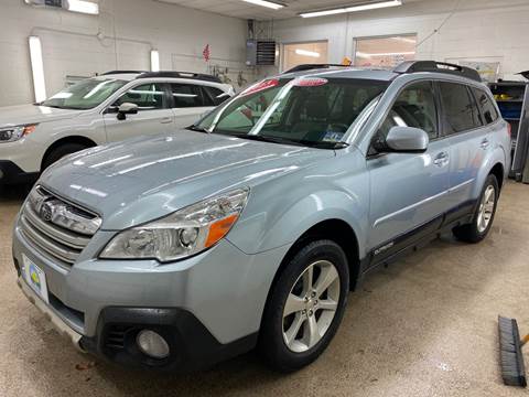 Wares Auto Sales, 720 E Eighth St, Traverse City, MI 49686, USA, 