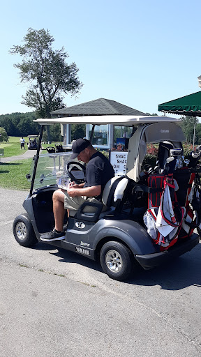 Golf Course «The Links at Outlook & Outlook Tavern Restaraunt», reviews and photos, 310 Portland St, Berwick, ME 03901, USA