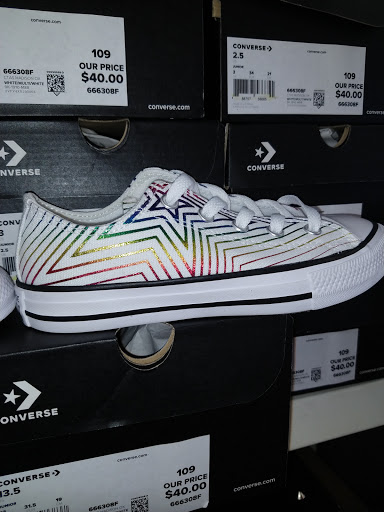 Shoe Store «Shoe Carnival», reviews and photos, 7111 W Alameda Ave, Lakewood, CO 80226, USA