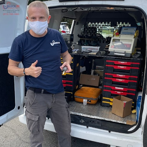 Locksmith «Unlock Me And Services», reviews and photos, 4601 W Gray St #307a, Tampa, FL 33609, USA
