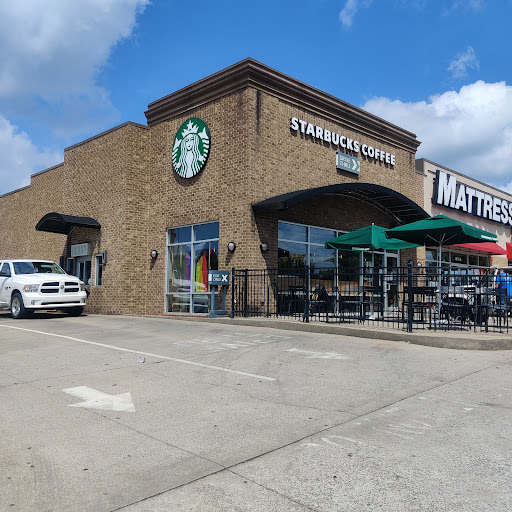 Coffee Shop «Starbucks», reviews and photos, 1674 Fort Campbell Blvd, Clarksville, TN 37042, USA