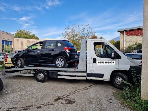 Photo 2 - car-casse