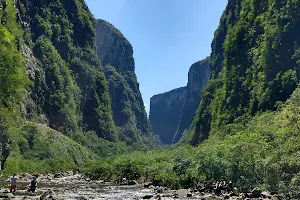 Conheça os Canyons image