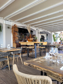 Atmosphère du Restaurant méditerranéen Via Marine Le Resto à Calvi - n°7