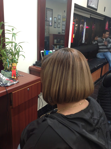 Beauty Salon «La Nueva Mega Beauty Salon», reviews and photos, 225 Smith St # B, Perth Amboy, NJ 08861, USA