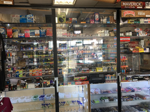 Vaporizer Store «Vape Master & Smoke Shop», reviews and photos, 1708 Long Beach Blvd, Long Beach, CA 90813, USA