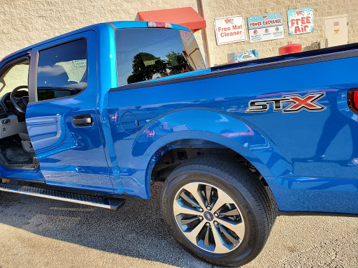 Car Wash «Bubble Bath Car Wash», reviews and photos, 5503 Babcock Rd, San Antonio, TX 78240, USA