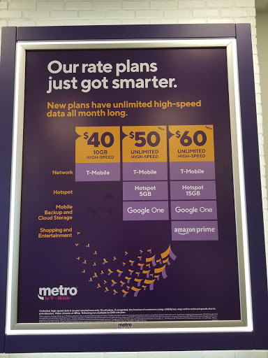 Cell Phone Store «MetroPCS Corporate Store», reviews and photos, 7780 NW 25th St, Miami, FL 33126, USA