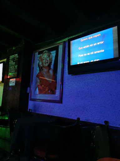 Canta Tu Karaoke Restaurant Bar