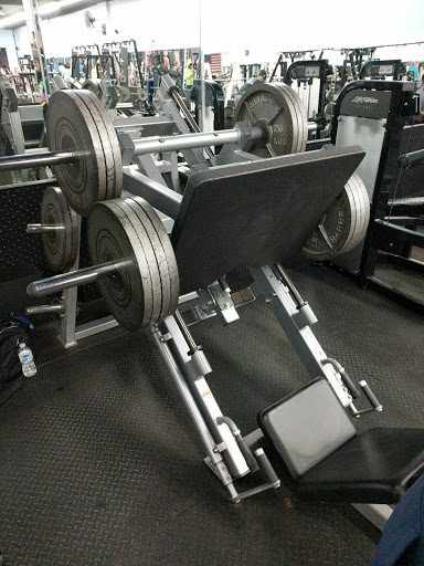 Gym «Powerhouse Gym Bayside», reviews and photos, 3409 Francis Lewis Blvd, Flushing, NY 11358, USA