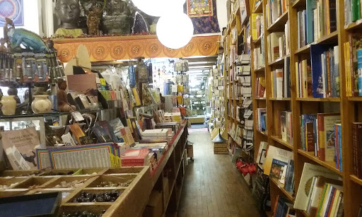 Book Store «Garland of Letters Bookstore», reviews and photos, 527 South St, Philadelphia, PA 19147, USA