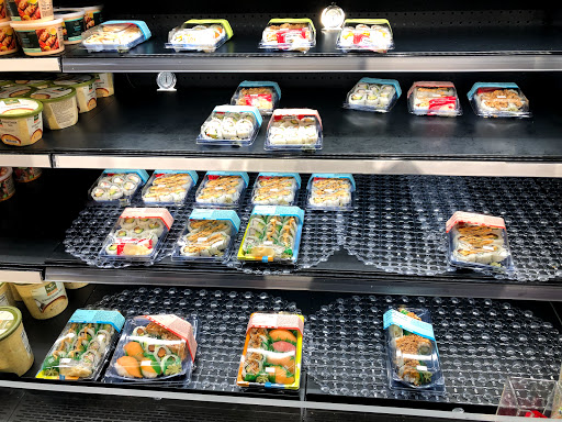 Department Store «Target», reviews and photos, 28201 Diehl Rd, Warrenville, IL 60555, USA