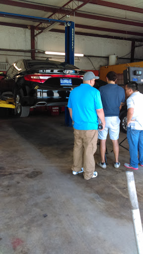 Used Car Dealer «Diamond Automotive Group», reviews and photos, 2507 SW Loop 410, San Antonio, TX 78227, USA