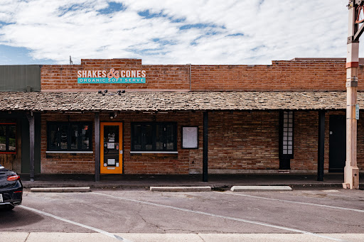 Ice Cream Shop «Shakes & Cones», reviews and photos, 7215 E 1st St, Scottsdale, AZ 85251, USA