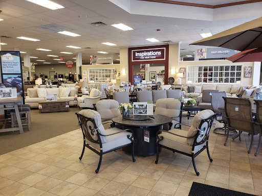 Furniture Store «Raymour & Flanigan Furniture and Mattress Store», reviews and photos, 1937 MacArthur Rd, Whitehall, PA 18052, USA