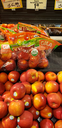 Grocery Store «Super Foodtown of Lake Hiawatha», reviews and photos, 435 N Beverwyck Rd, Lake Hiawatha, NJ 07034, USA