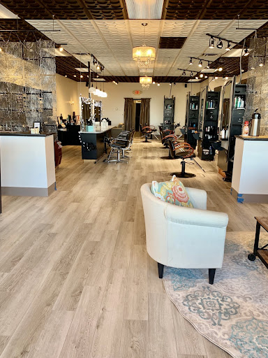 Hair Salon «True Salon & Color Cafe», reviews and photos, 290 Turnpike Rd, Westborough, MA 01581, USA