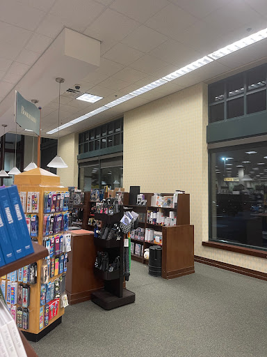 Book Store «Barnes & Noble», reviews and photos, 3485 Tyler St, Riverside, CA 92503, USA