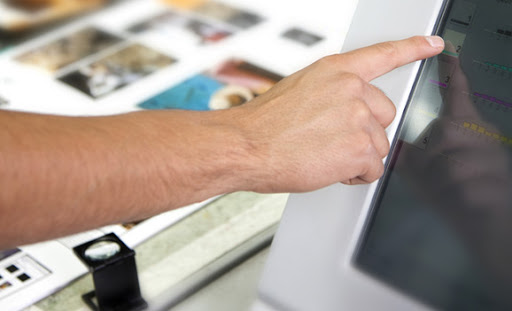 Commercial Printer «Signal Graphics Printing & Signs», reviews and photos, 9692 E Arapahoe Rd, Greenwood Village, CO 80112, USA