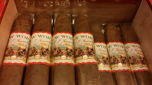 Tobacco Shop «Cigar & Cigarette For Less», reviews and photos, 23352 Lyons Ave, Newhall, CA 91321, USA